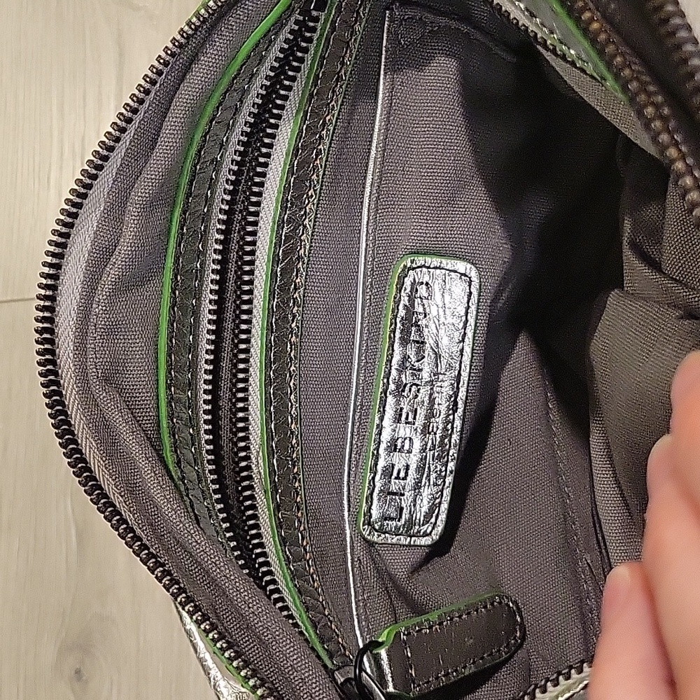 Liebeskind Metallic Silver Crossbody with Green Trim - Picture 5 of 5